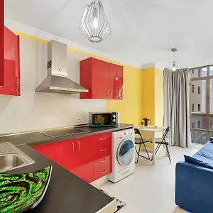 Precioso En El Centro De Apartamento